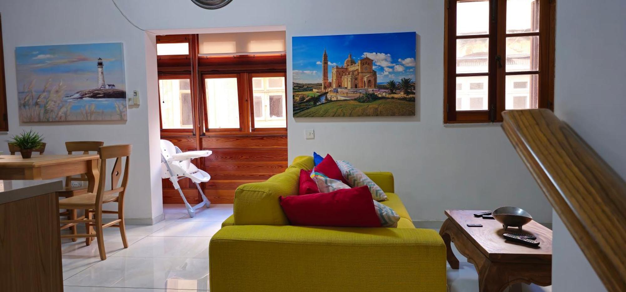 3 Floors Villa On Promenade 4 Bedrooms 3 Bathrooms Sliema Dış mekan fotoğraf