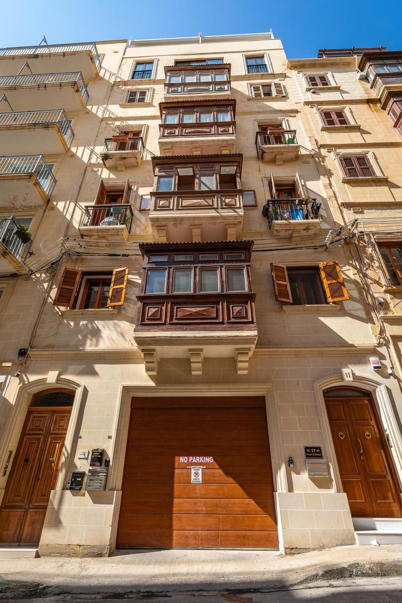 3 Floors Villa On Promenade 4 Bedrooms 3 Bathrooms Sliema Dış mekan fotoğraf