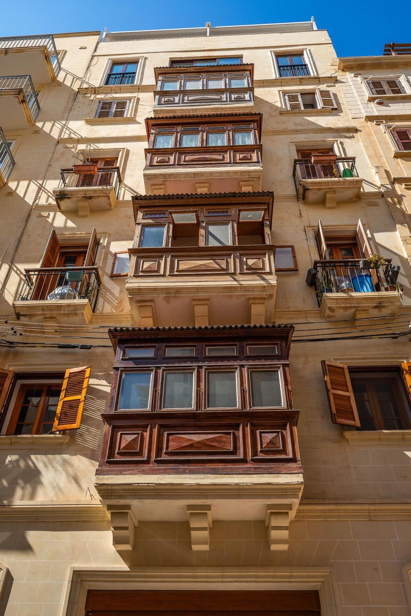 3 Floors Villa On Promenade 4 Bedrooms 3 Bathrooms Sliema Dış mekan fotoğraf