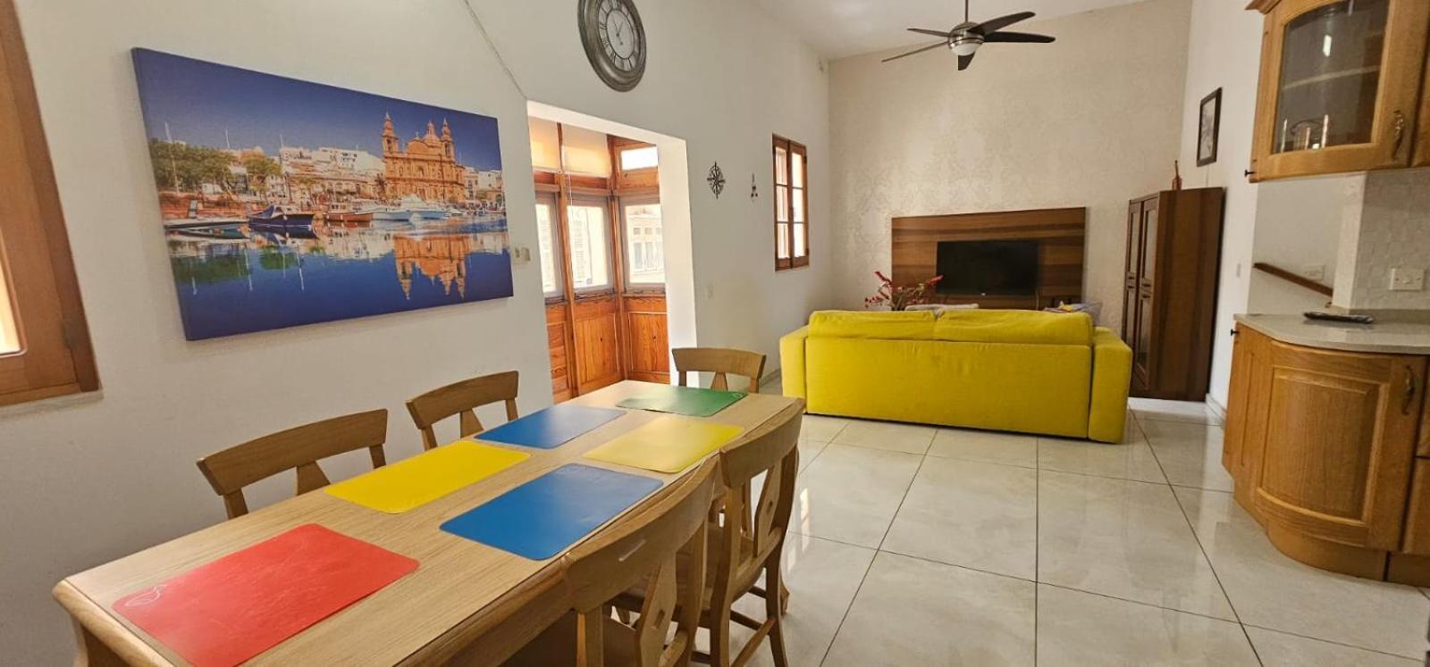 3 Floors Villa On Promenade 4 Bedrooms 3 Bathrooms Sliema Dış mekan fotoğraf
