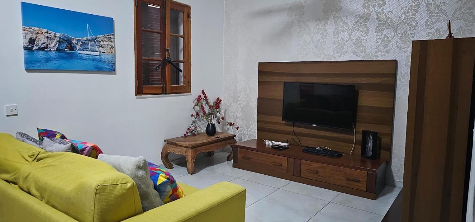3 Floors Villa On Promenade 4 Bedrooms 3 Bathrooms Sliema Dış mekan fotoğraf