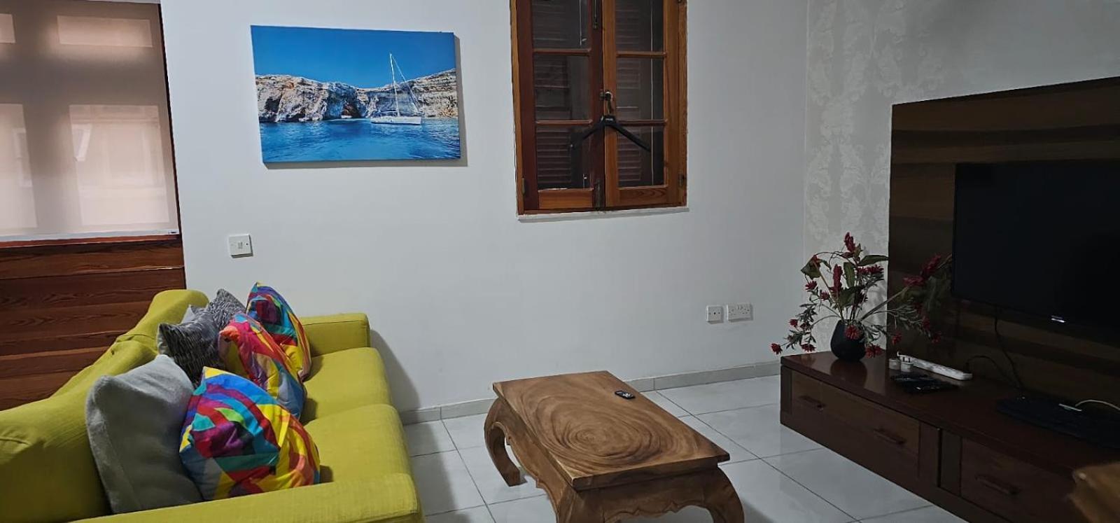 3 Floors Villa On Promenade 4 Bedrooms 3 Bathrooms Sliema Dış mekan fotoğraf