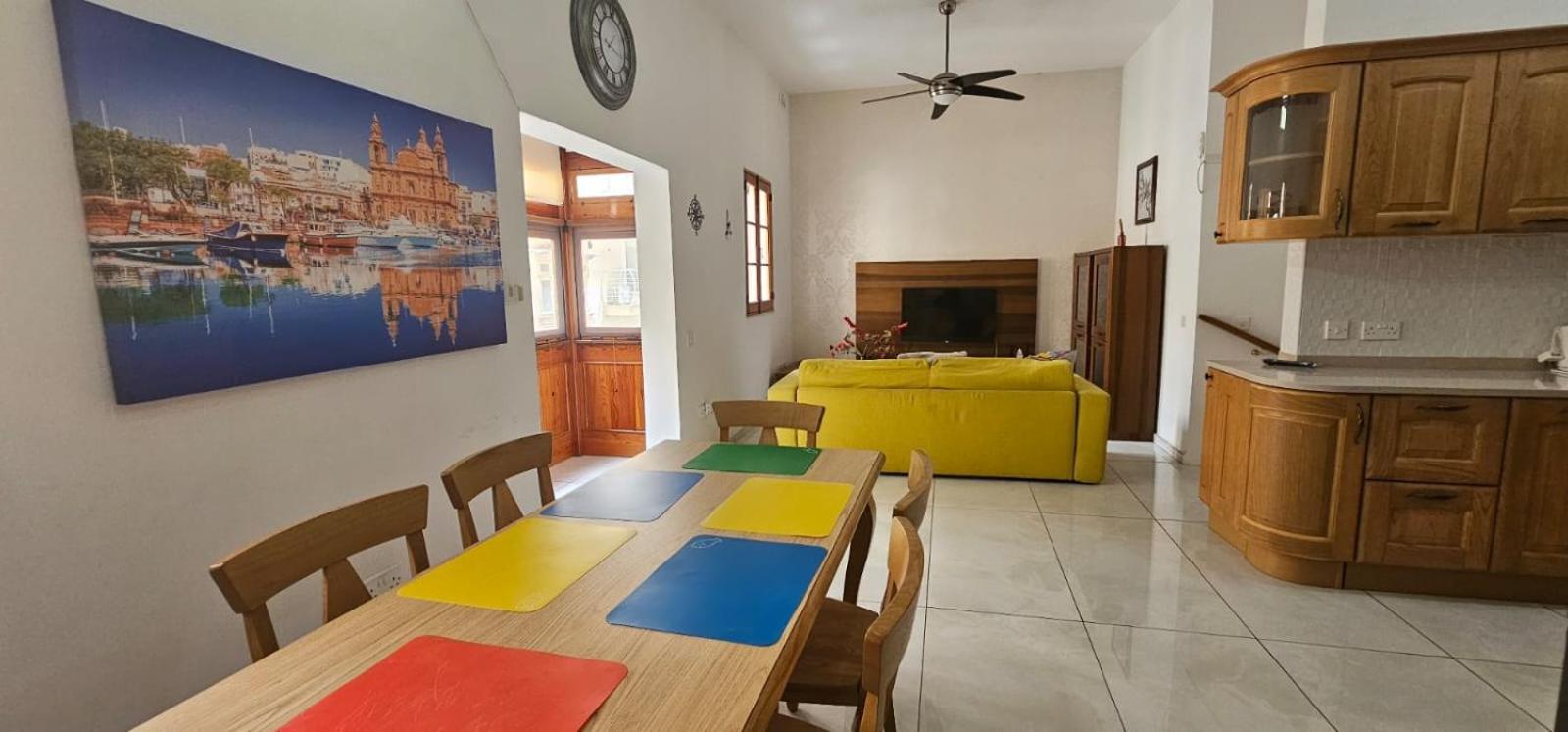 3 Floors Villa On Promenade 4 Bedrooms 3 Bathrooms Sliema Dış mekan fotoğraf