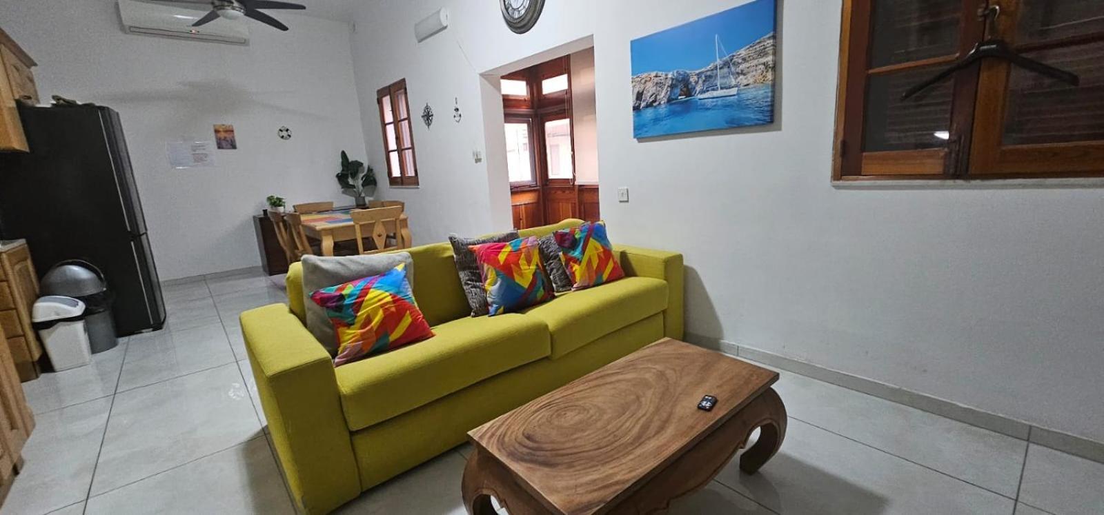 3 Floors Villa On Promenade 4 Bedrooms 3 Bathrooms Sliema Dış mekan fotoğraf
